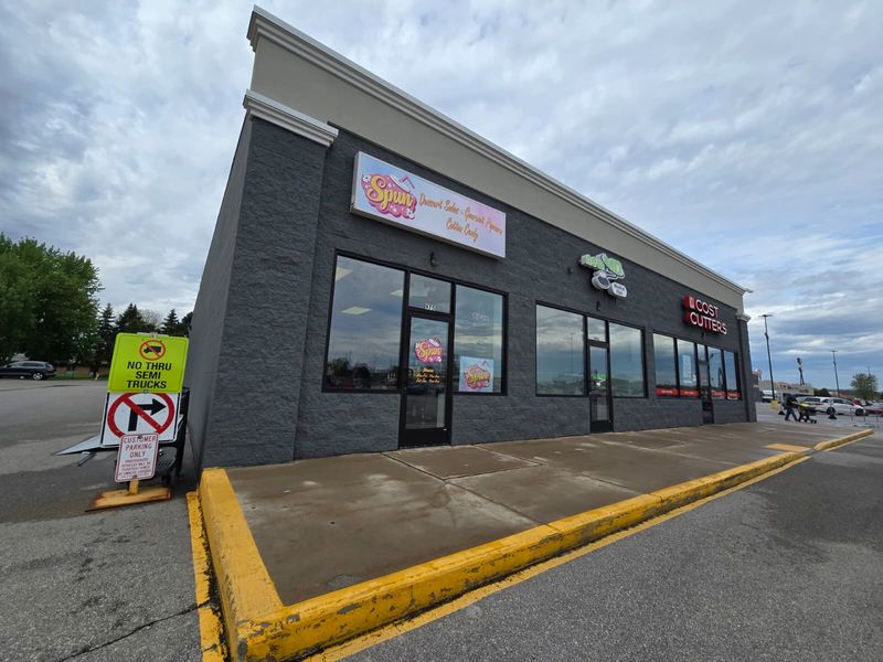 Spun Creations opened May 16 at 975 Main Ave., in De Pere. The store sells dessert sodas, gourmet popcorn and cotton candy.