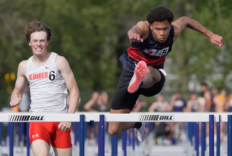 Appleton East Abiatar Massingue competes in the 110-meter hurdles during the Fox Valley Association track and field championships Monday, May 18, 2026, at Lawrence University in Appleton, Wisconsin.
Dan Powers/USA TODAY NETWORK-Wisconsin